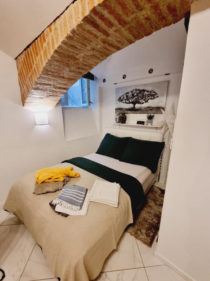 Apartment La Bodega Загреб Экстерьер фото