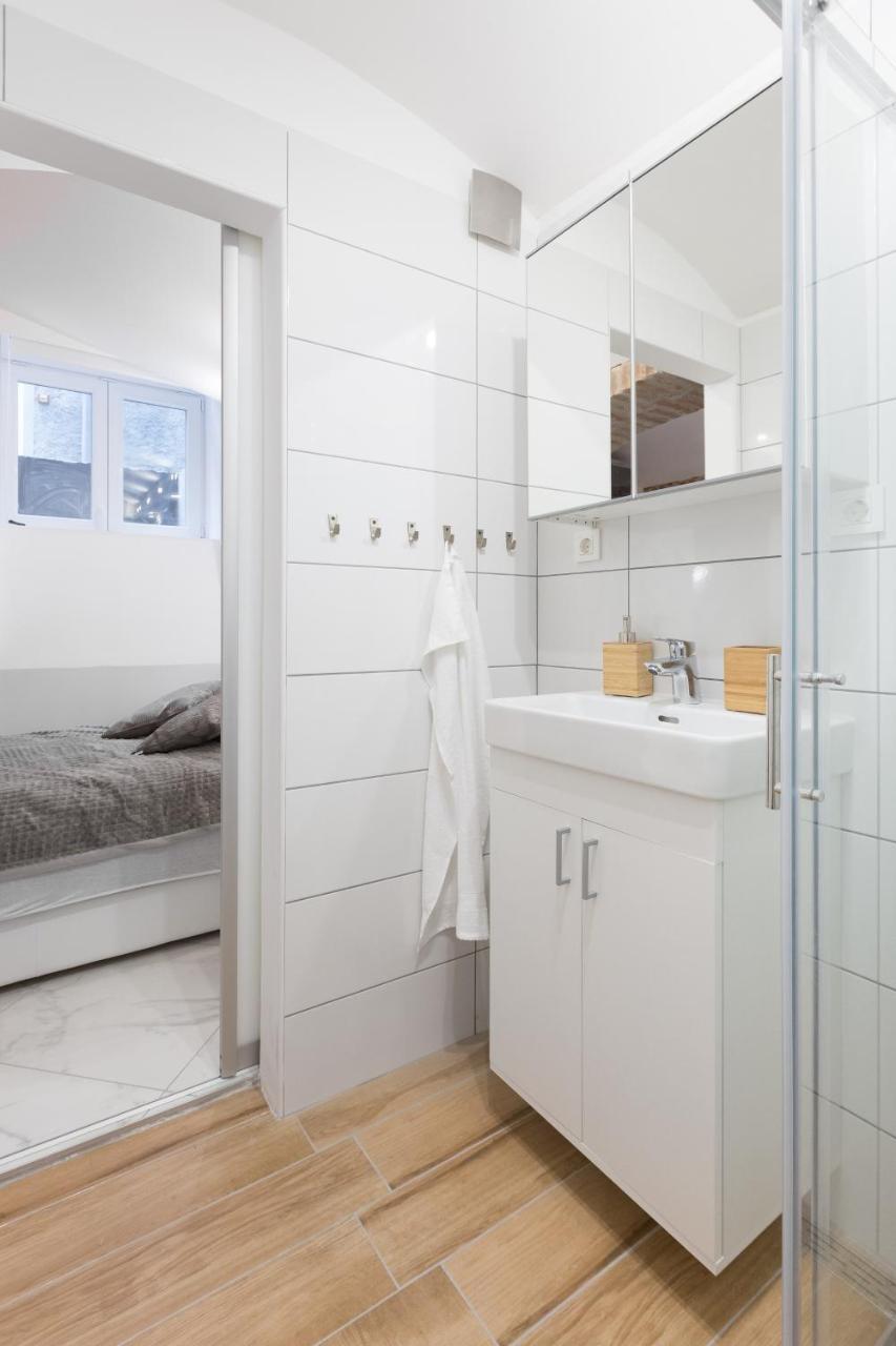 Apartment La Bodega Загреб Экстерьер фото